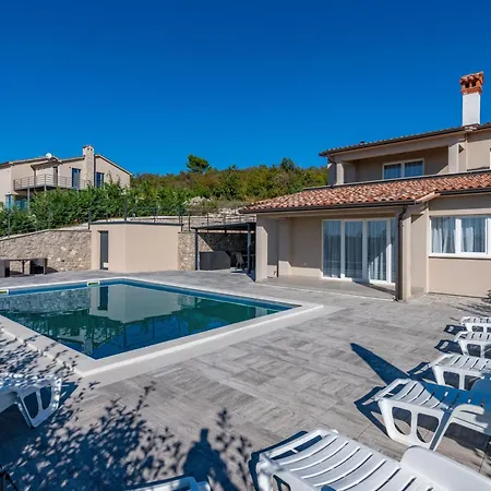 Lida, A Modern With A Fantastic Sea View *